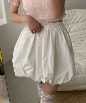 オフホワイト　モデル:157cm F着用