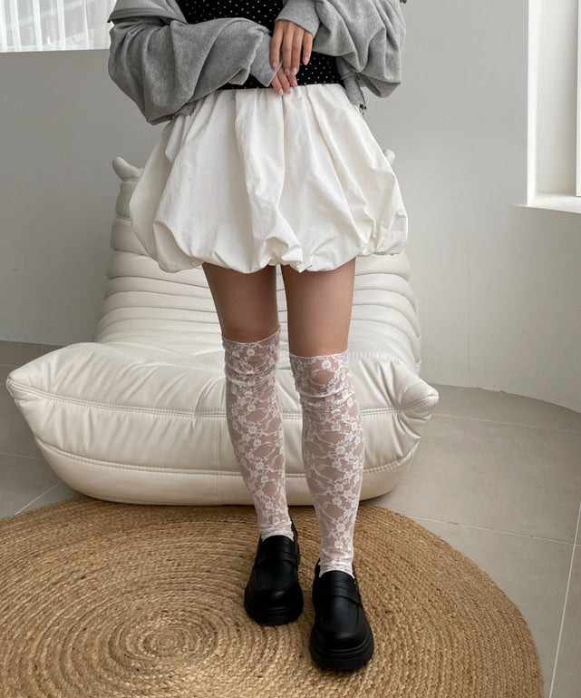 オフホワイト　モデル:157cm F着用