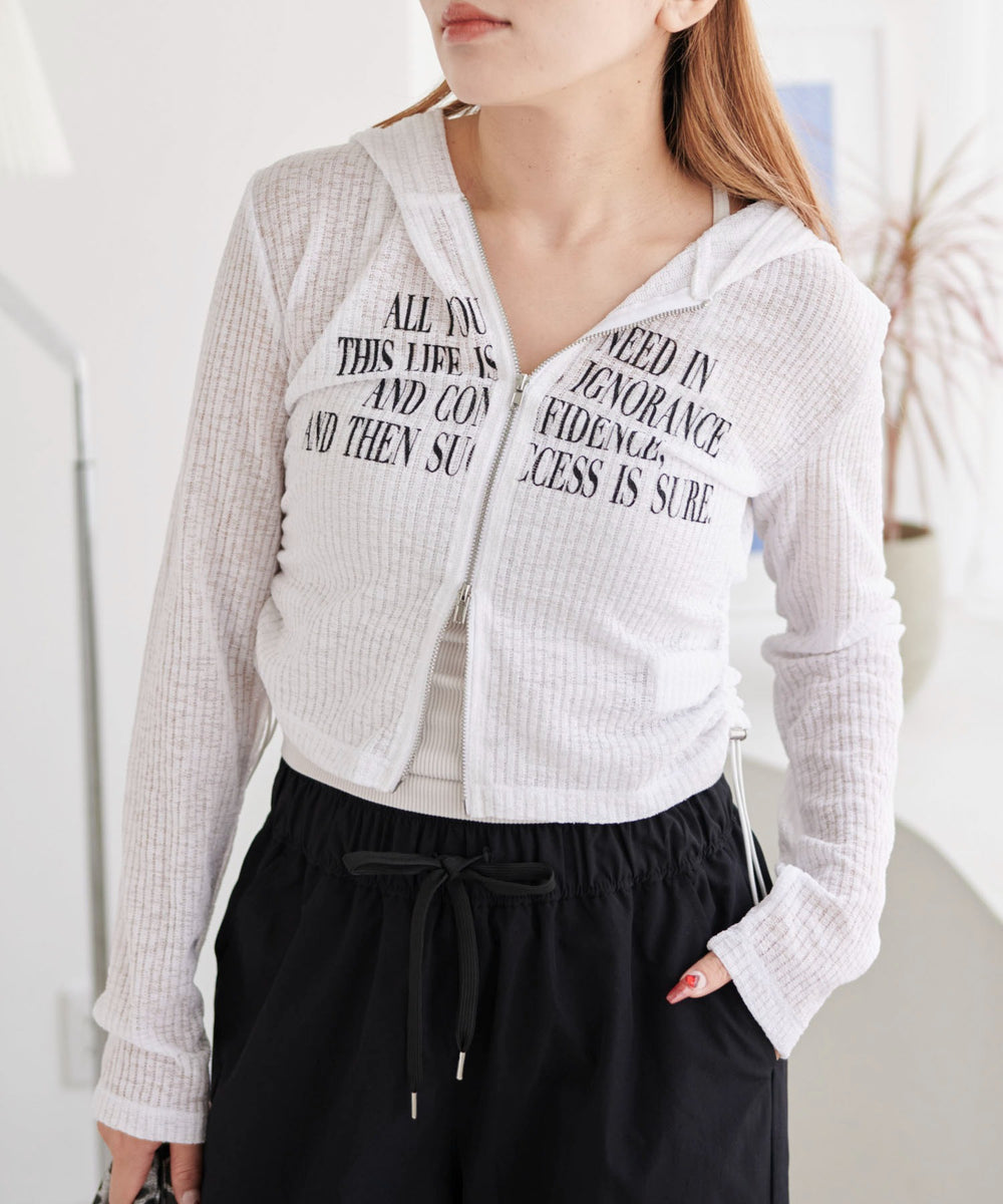 ホワイト モデル：155cm F着用