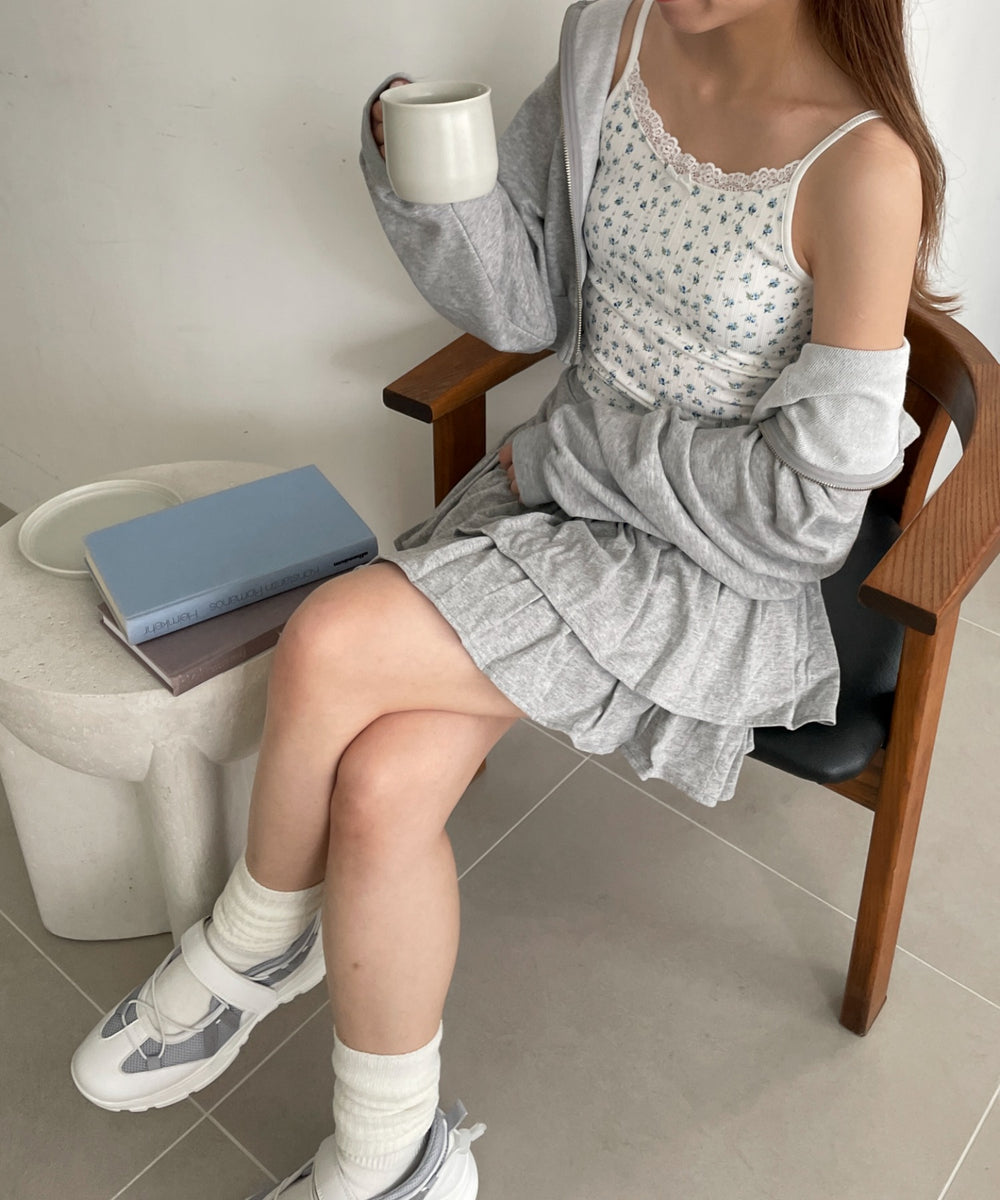 ブルー　モデル:157cm F着用