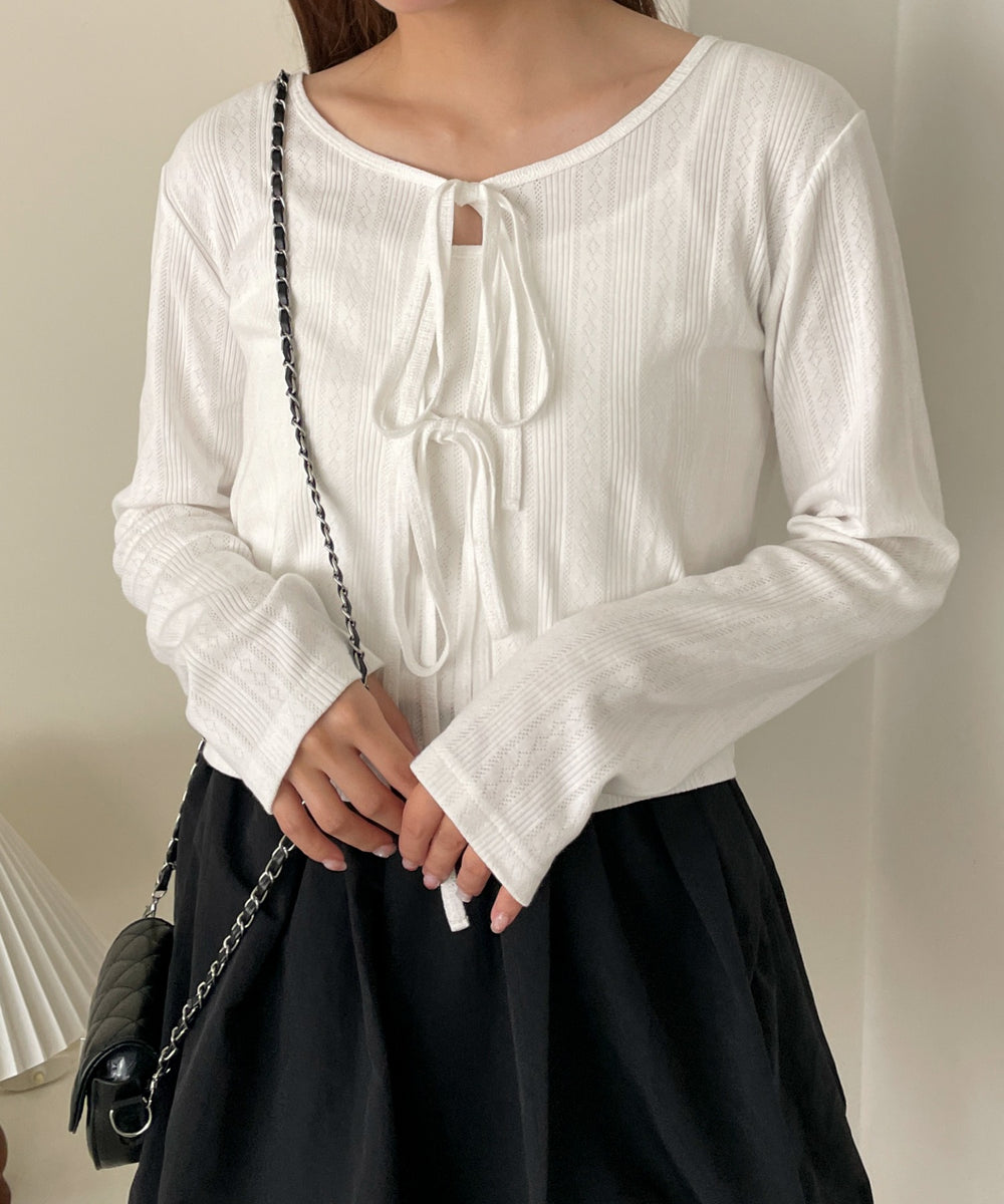 オフホワイト　モデル:157cm F着用