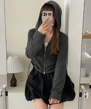 グレーボーダー　モデル:157cm F着用