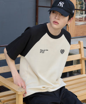 オフホワイト モデル：180cm L着用