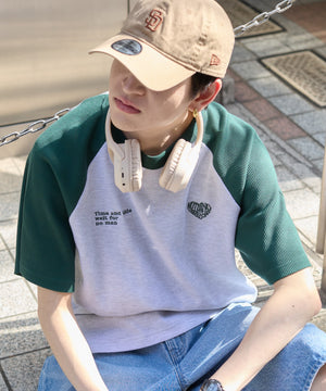 アッシュグレー モデル：180cm L着用