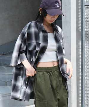 柄1 モデル：159cm L着用