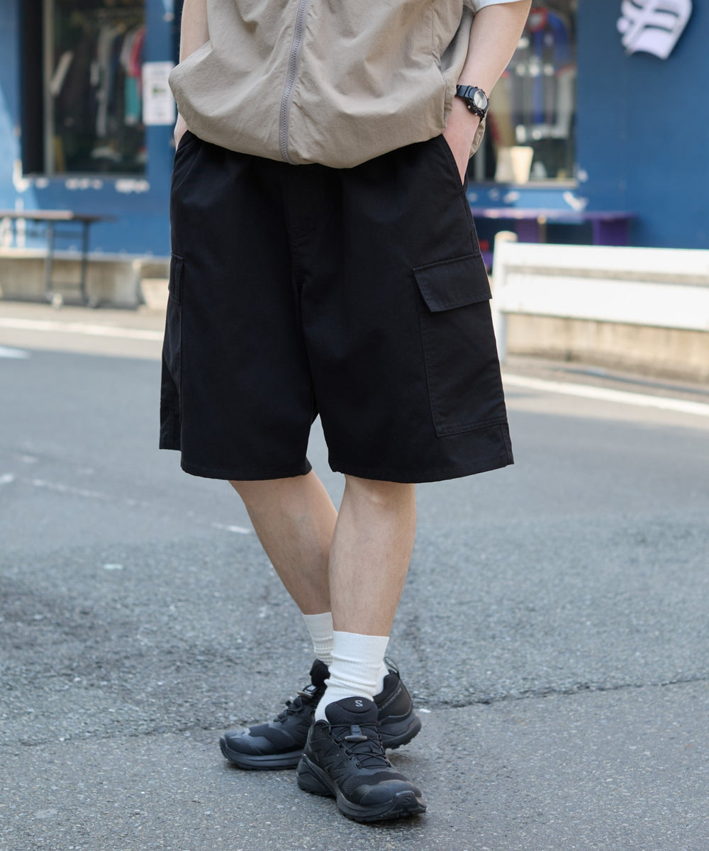 ブラック モデル：180cm L着用