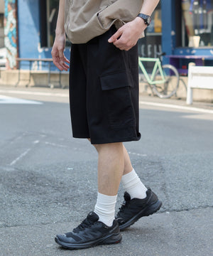 ブラック モデル：180cm L着用