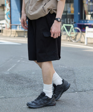 ブラック モデル：180cm L着用