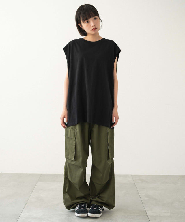 ブラック　モデル:168cm L着用