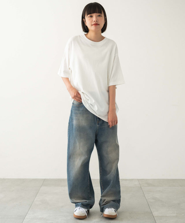 ホワイト　モデル:168cm L着用