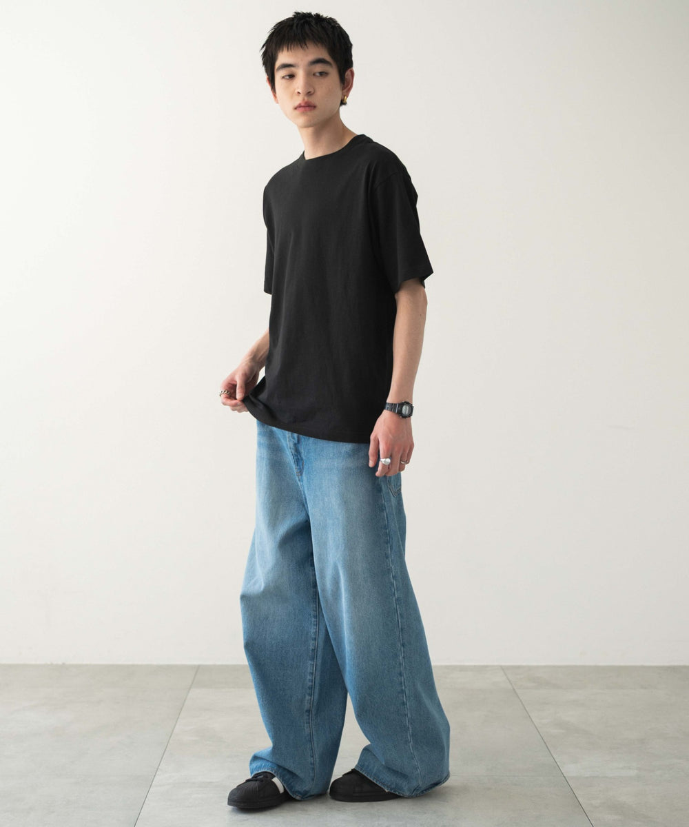 ブラック　モデル:180cm L着用