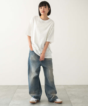 ホワイト　モデル:168cm L着用