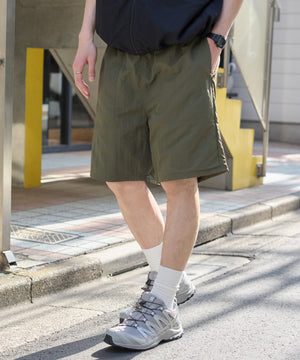 オリーブ モデル：180cm L着用