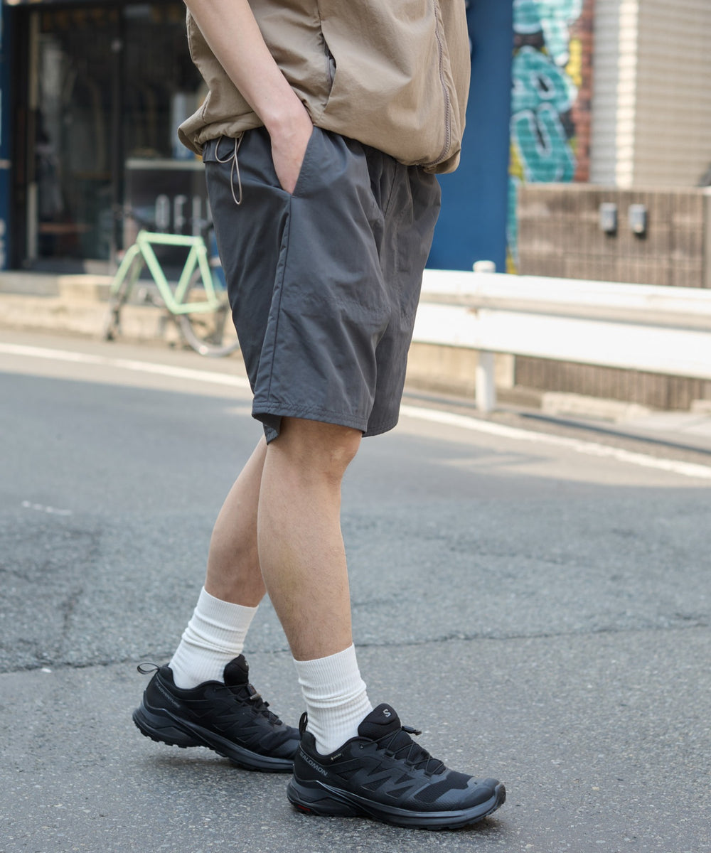 Dグレー モデル：180cm L着用