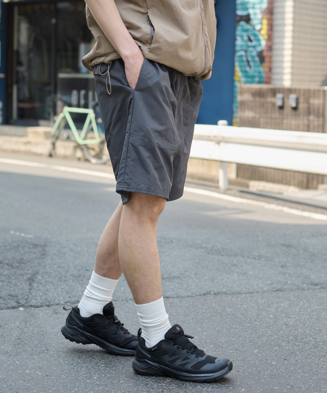 Dグレー モデル：180cm L着用