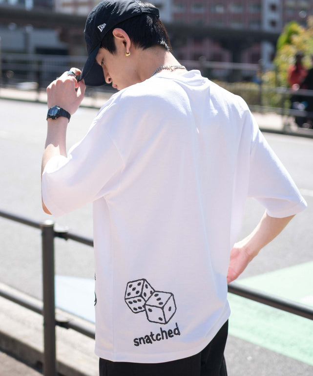 ホワイト　モデル:180cm L着用