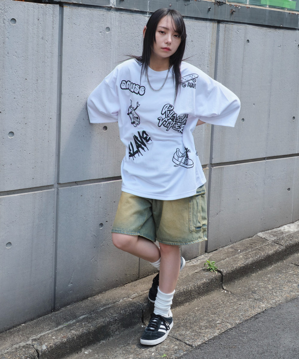 ホワイト　モデル:159cm L着用