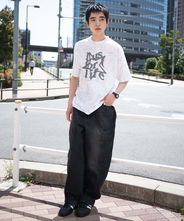 ホワイト　モデル:180cm L着用