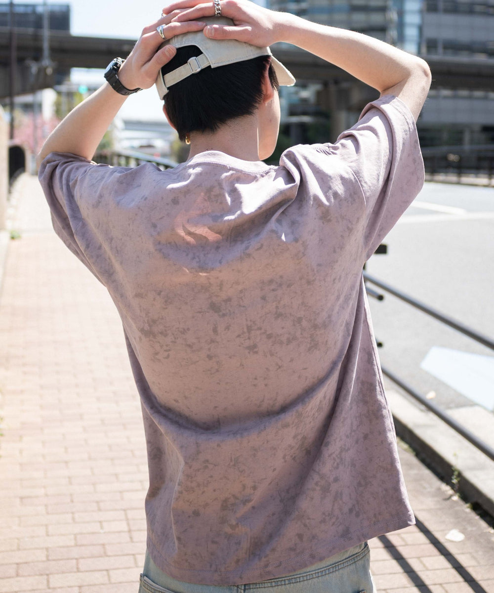 ピンク　モデル:180cm L着用