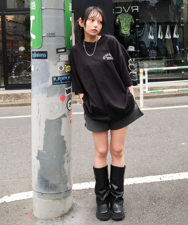 ブラック　モデル:159cm M着用