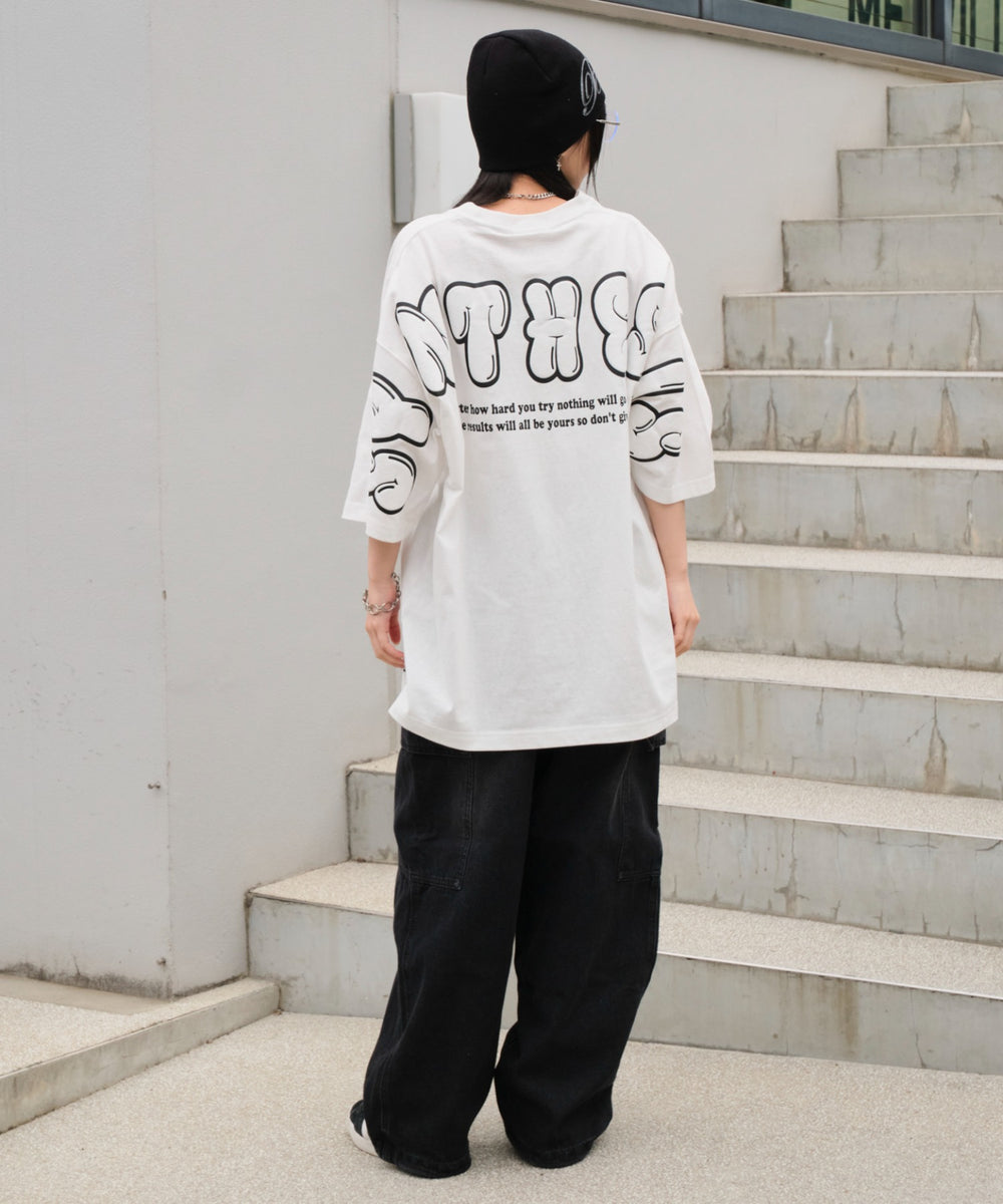 ホワイト　モデル:159cm L着用