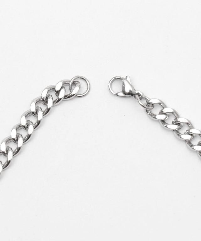 アクセ付きストレートロゴT（SS）