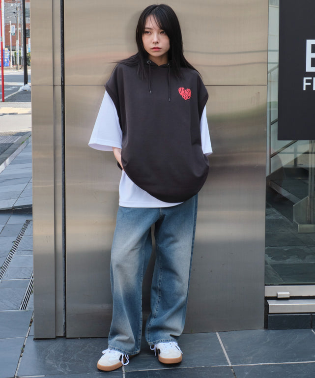 スミクロ　モデル:159cm L着用