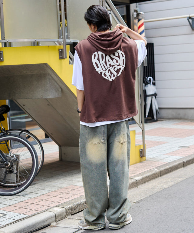 ブラウン　モデル:178cm L着用