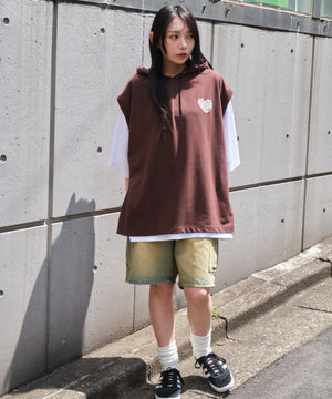 ブラウン　モデル:159cm L着用