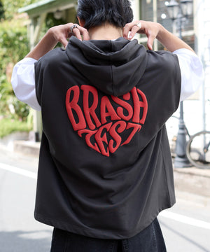 スミクロ　モデル:178cm L着用