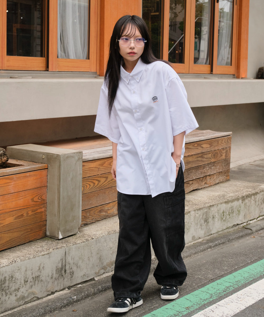 ホワイト モデル：159cm L着用v