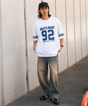 ホワイト モデル：175cm L着用