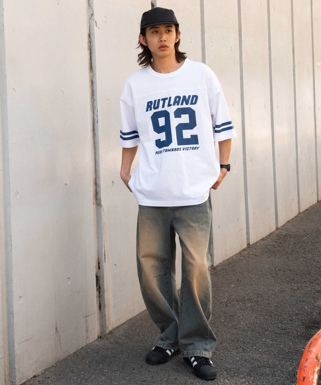 ホワイト モデル：175cm L着用