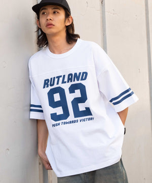 ホワイト モデル：175cm L着用