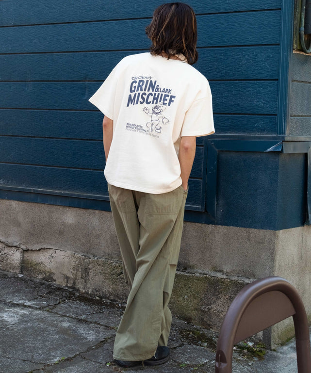 オフホワイト モデル：175cm L着用