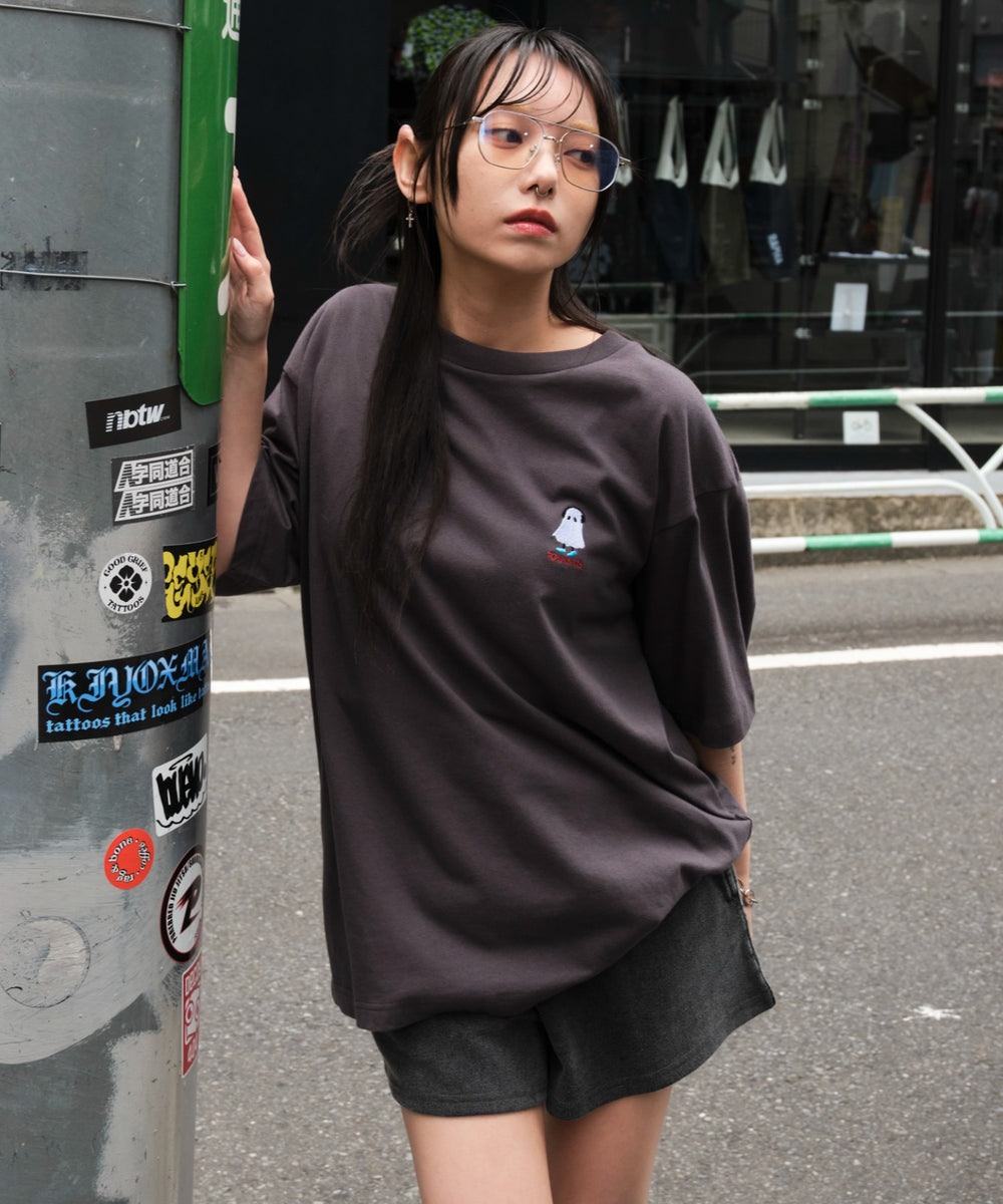 スミクロ モデル：159cm L着用