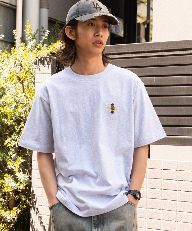 アッシュグレー モデル：175cm L着用