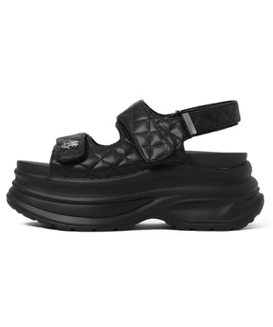 厚底キルティングサンダル