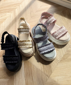 厚底フリルギャザーサンダル