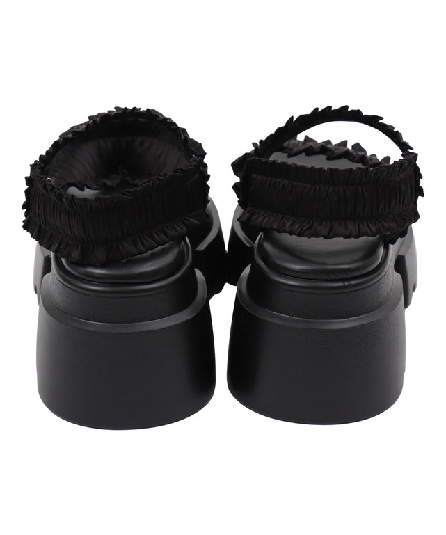 厚底フリルギャザーサンダル