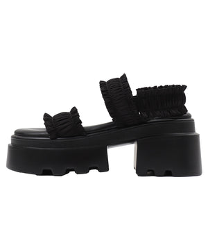 厚底フリルギャザーサンダル