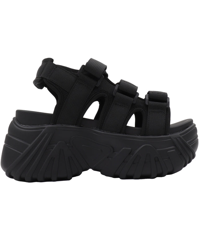 厚底ベルトスポーツサンダル