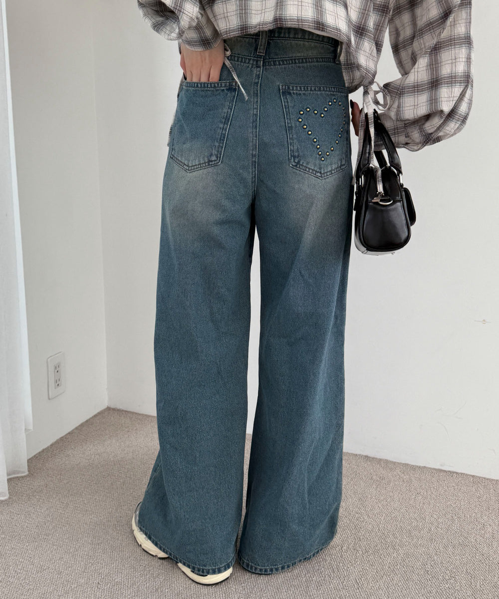 デニム中濃加工 モデル：158cm M着用