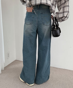 デニム中濃加工 モデル：158cm M着用