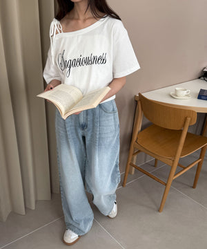 デニム淡加工 モデル：158cm M着用