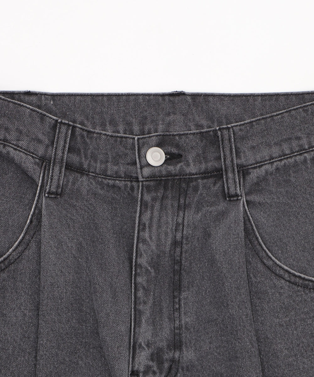 モチーフデニムタックパンツ