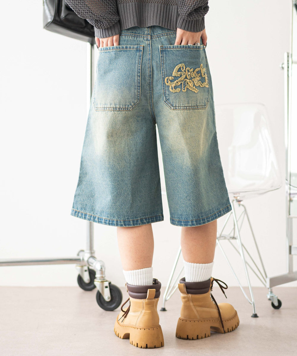 デニム中濃加工 モデル：160cm M着用