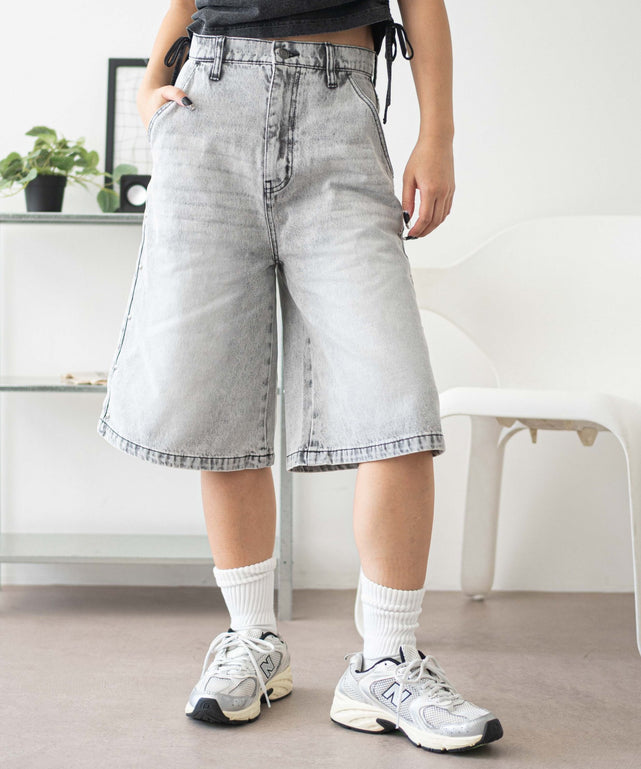 ロゴスタッズハーフパンツ/グレー モデル：160cm M着用