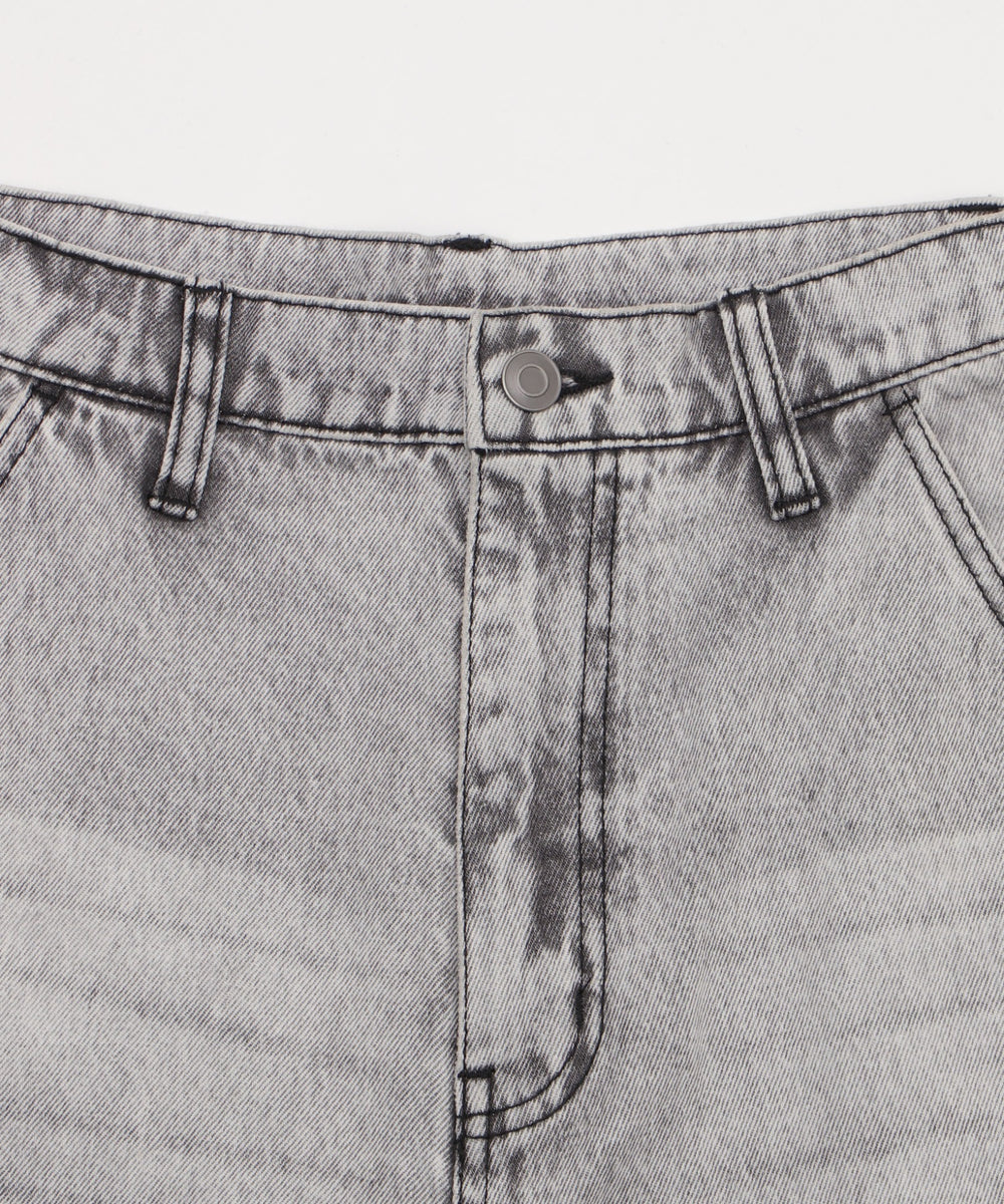 ロゴスタッズハーフパンツ