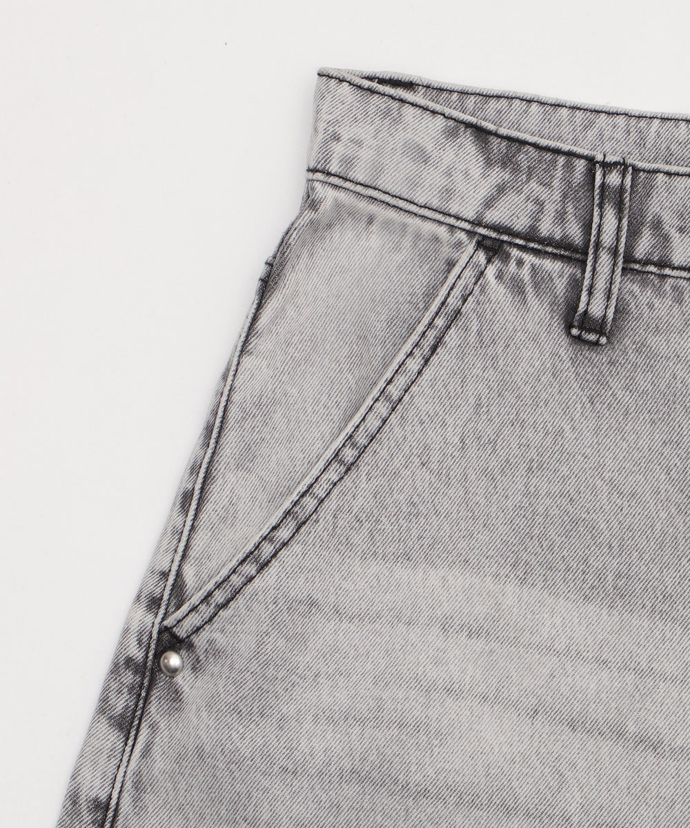 ロゴスタッズハーフパンツ